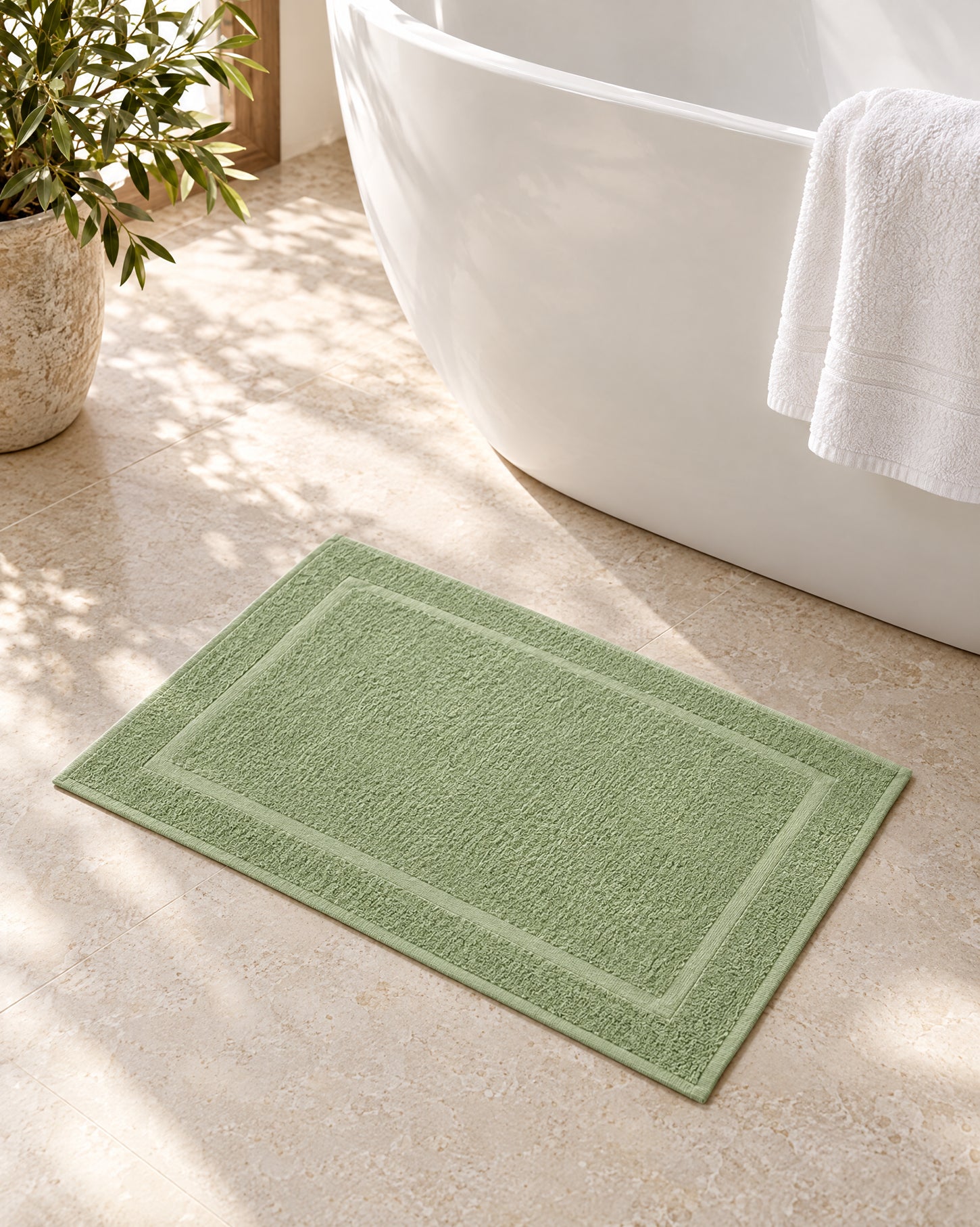 Tappeto bagno in spugna di cotone color bamboo