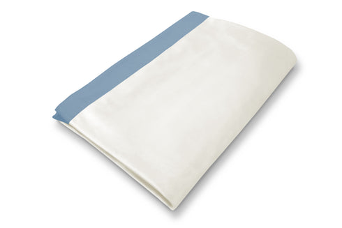 Coperta in Velluto con bordo in Raso