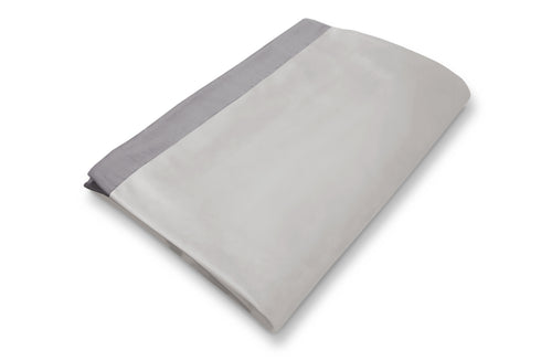 Coperta in Velluto con bordo in Raso