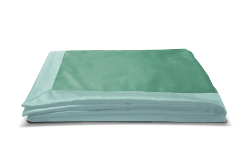 Coperta in Velluto con bordo in Raso