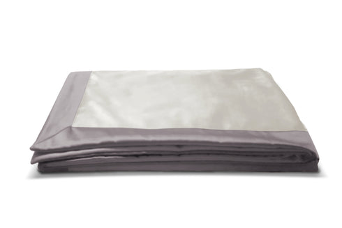 Coperta in Velluto con bordo in Raso