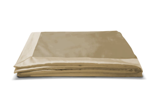 Coperta in Velluto con bordo in Raso