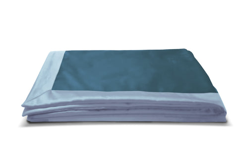 Coperta in Velluto con bordo in Raso