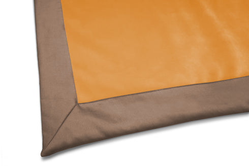 Coperta in Velluto con bordo in Raso