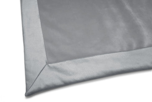 Coperta in Velluto con bordo in Raso