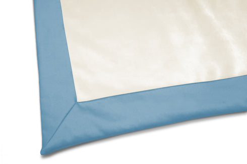 Coperta in Velluto con bordo in Raso